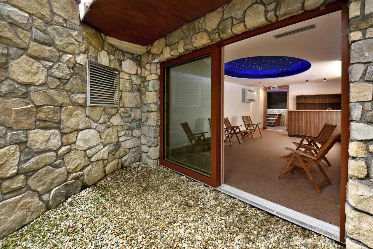 Aplend Hotel Ovruc Štrbské Pleso エクステリア 写真