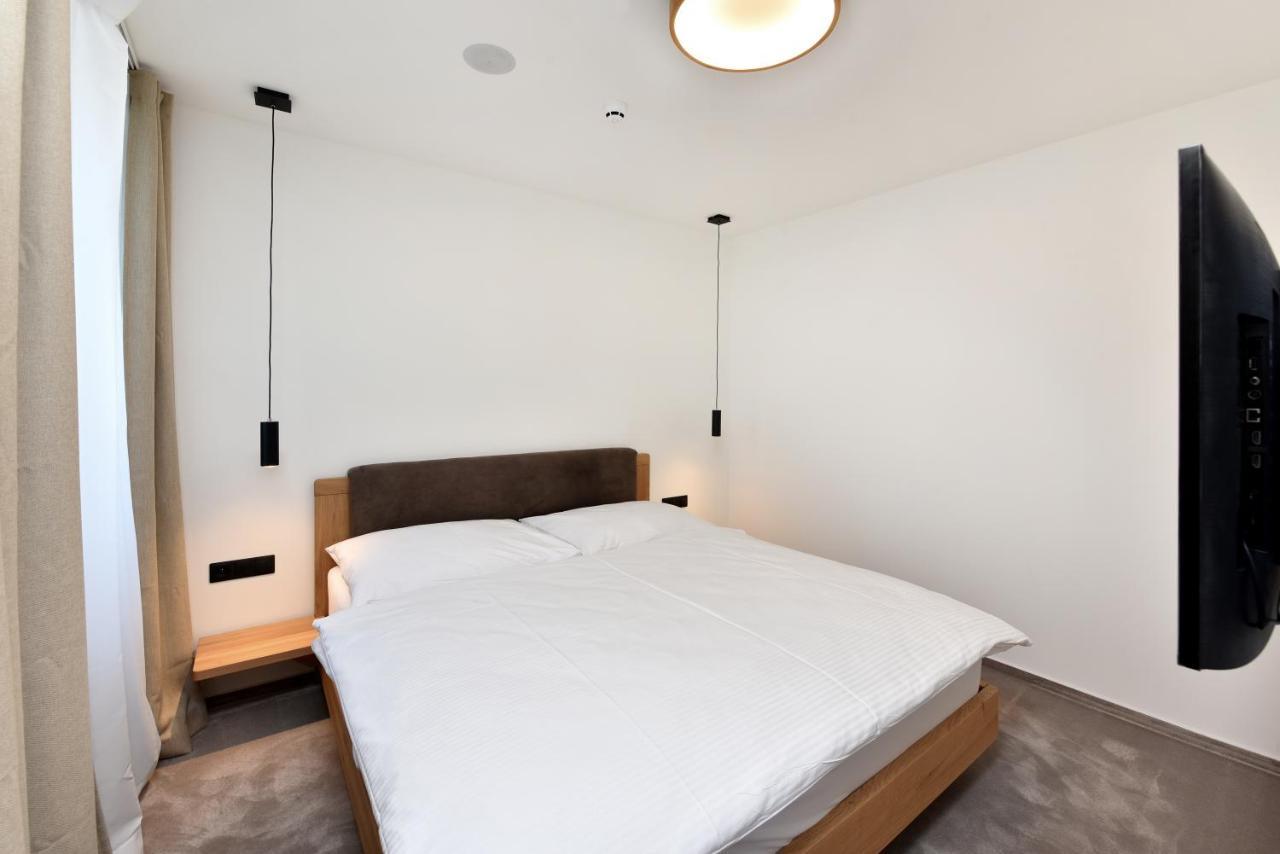 Aplend Hotel Ovruc Štrbské Pleso エクステリア 写真