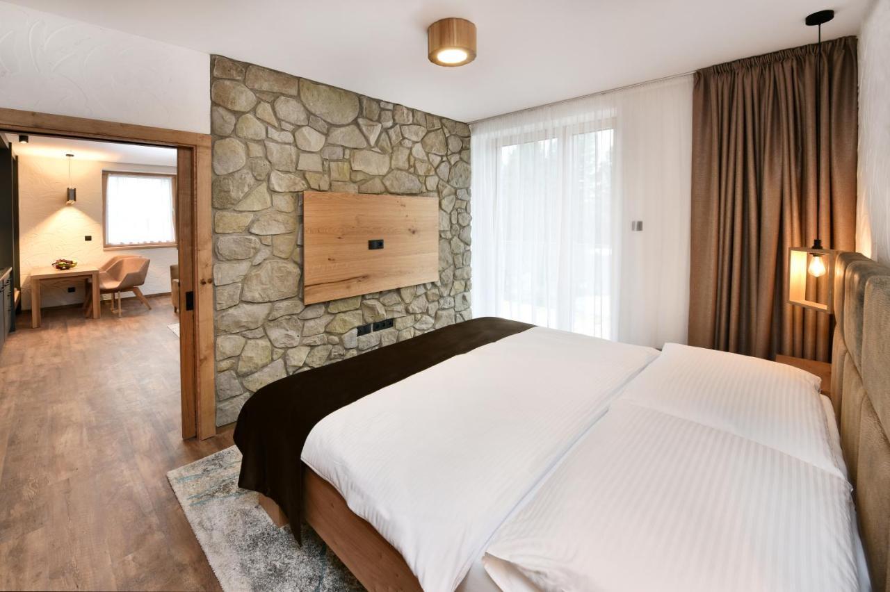 Aplend Hotel Ovruc Štrbské Pleso エクステリア 写真