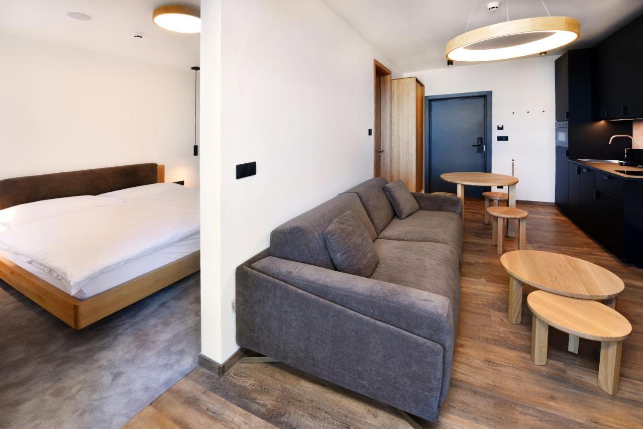 Aplend Hotel Ovruc Štrbské Pleso エクステリア 写真