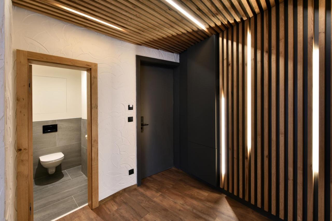 Aplend Hotel Ovruc Štrbské Pleso エクステリア 写真