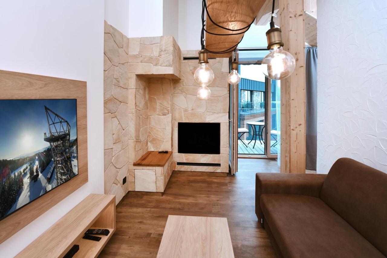 Aplend Hotel Ovruc Štrbské Pleso エクステリア 写真