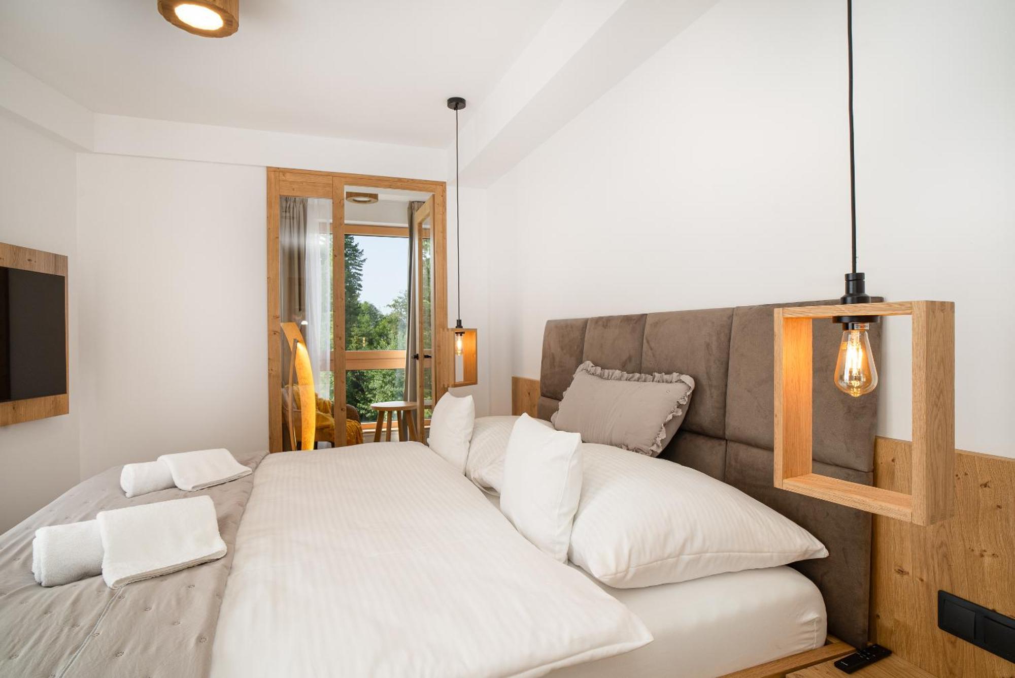 Aplend Hotel Ovruc Štrbské Pleso エクステリア 写真